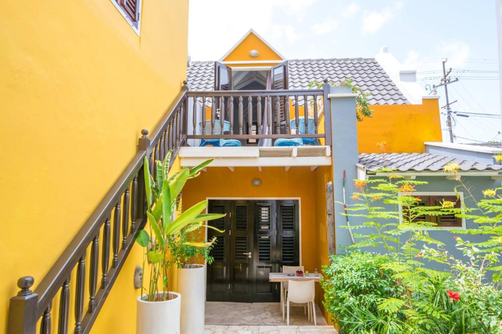 Bario Hotel Виллемстад Номер фото